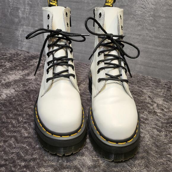 Dr. Martens Jadon Boots Womens Size 8 White Leather Platform Combat Chunky Zip - Picture 2 of 6